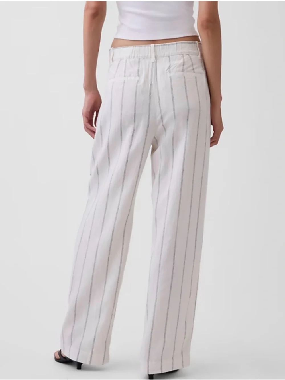 Gap Linen Blend Wide Leg Pleated Pants White Black Pinstripe Coastal Size 4 - Picture 4 of 14